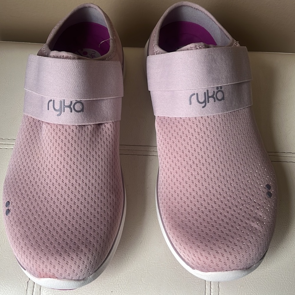 Ryka - Picture 6 of 12